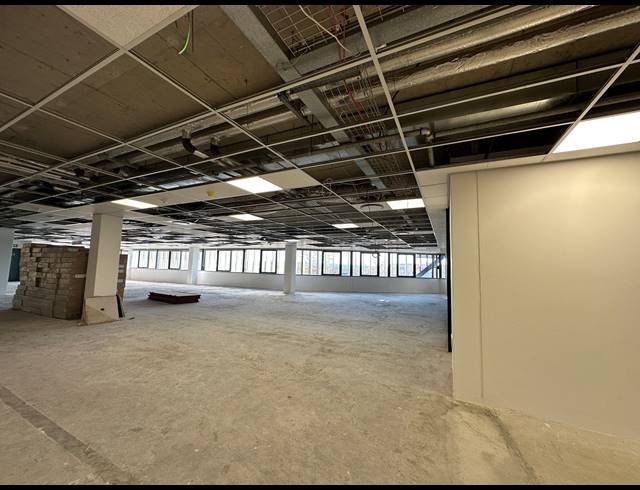 408.60M² OFFICE TO LET IN DORINGKLOOF